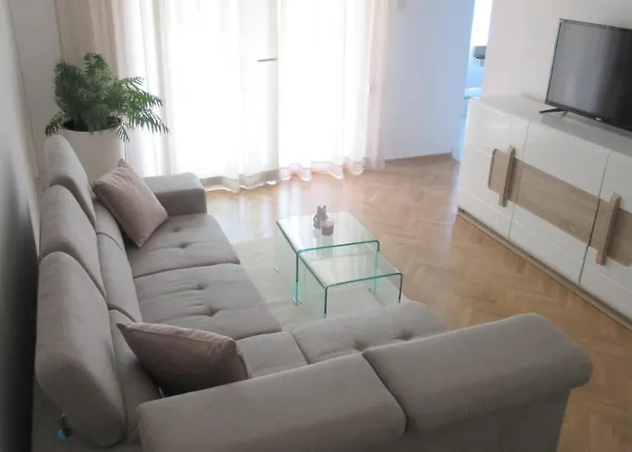 Apartman Dora